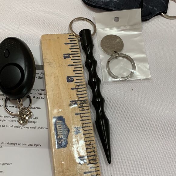SIX piece wristlet & self defense keychains - Picture 12 of 12